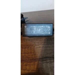 HP ENVY 15-U SERIES 15-U483CL GENUINE OEM 45W AC ADAPTER BLUE TIP TESTED